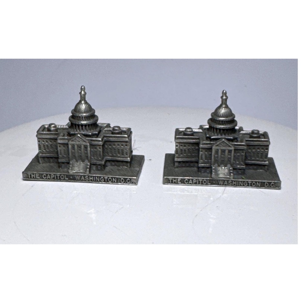 W.A.P.W. US Capitol Building Miniatures Set of 2 Silver Gray Pewter